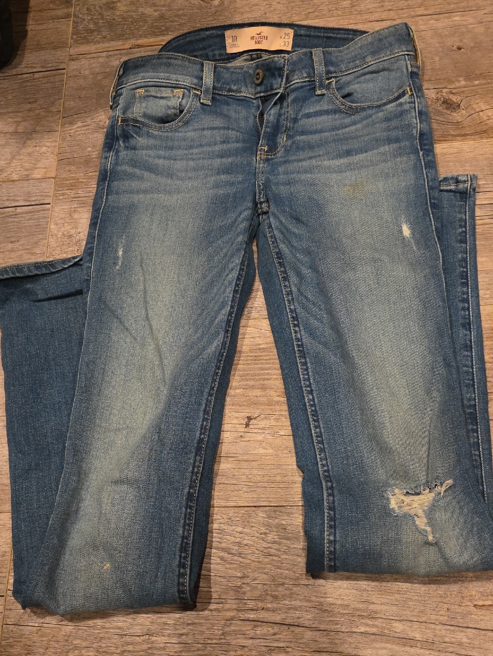 Hollister Light-Mid Blue Skinny Jeans with Distressed Detail